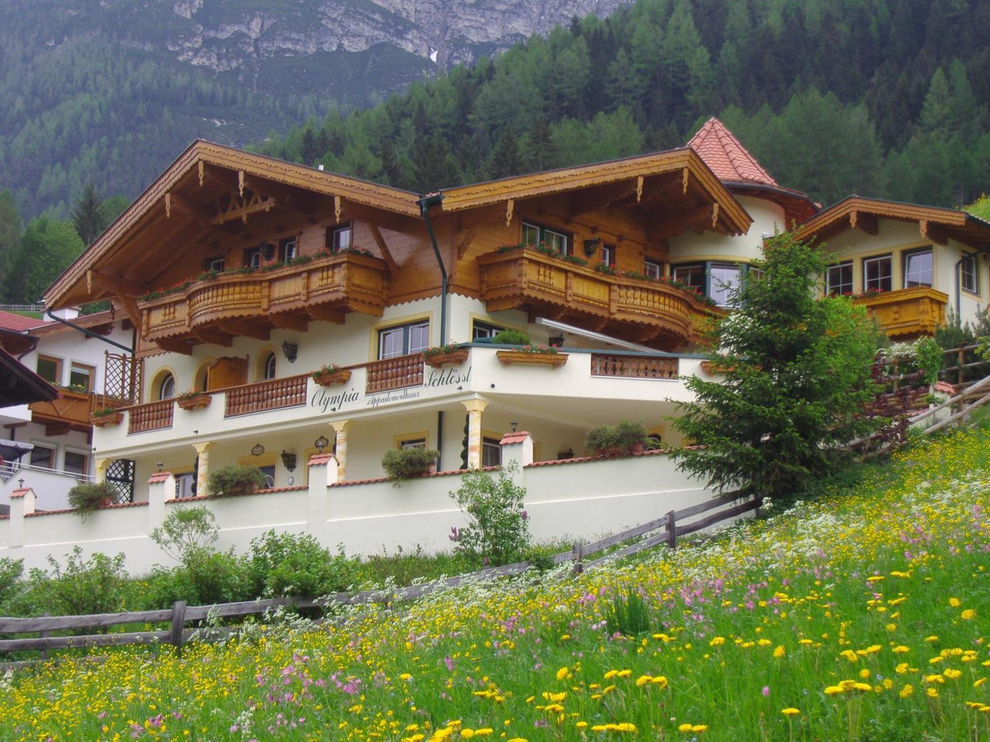 Appartementhaus Olympia Schlössl Neustift im Stubaital Buitenkant foto